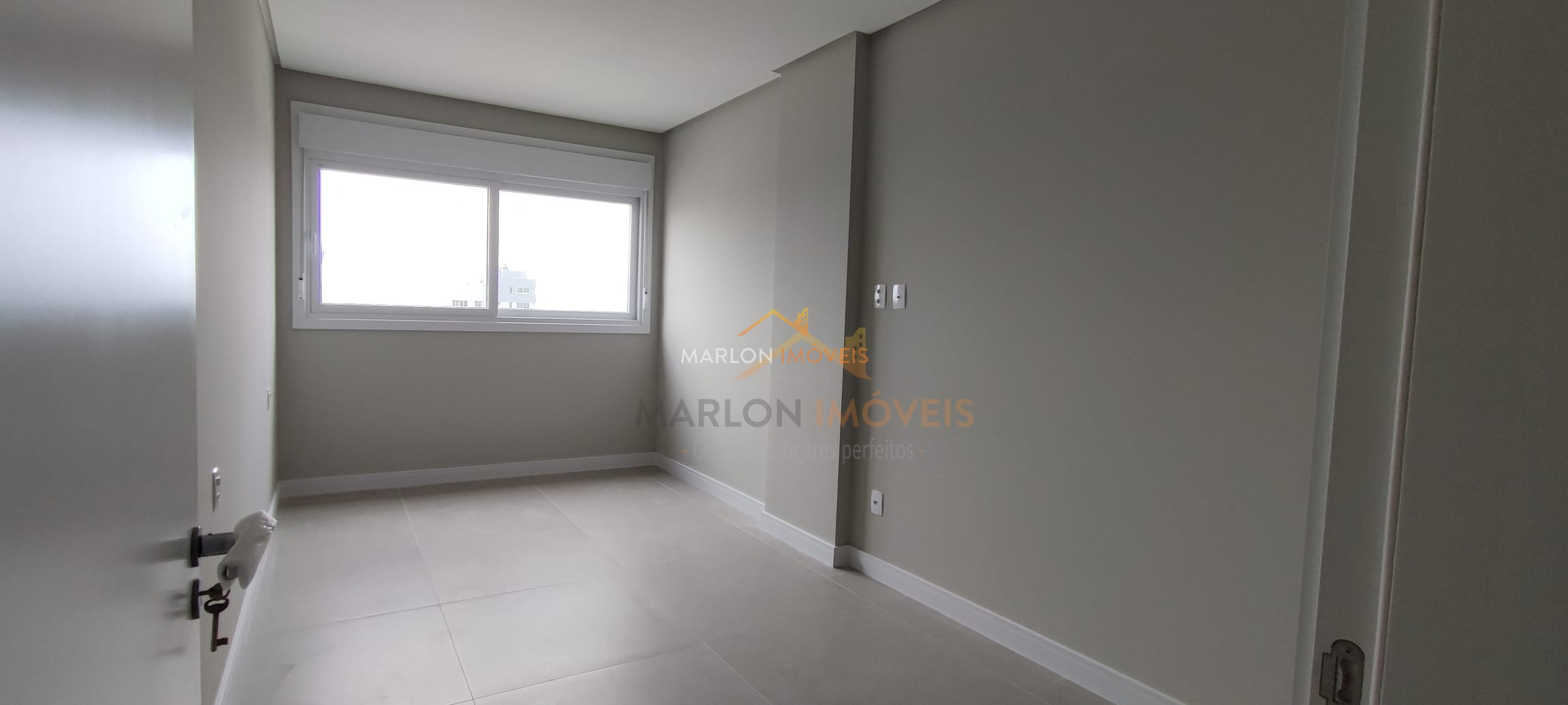 Apartamento à venda com 2 quartos, 74m² - Foto 4