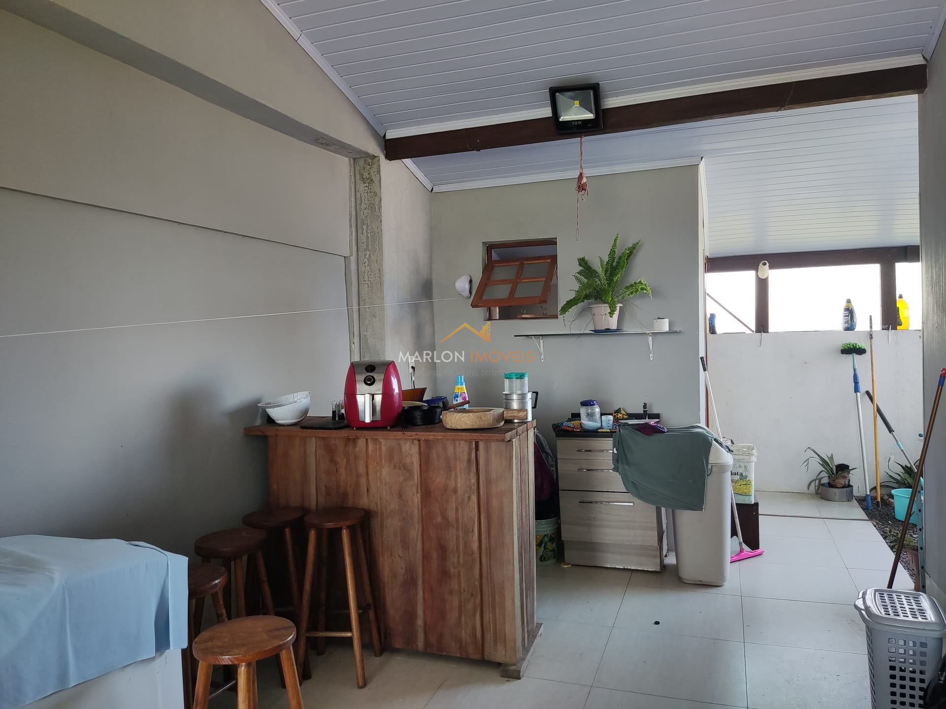 Casa à venda com 3 quartos, 135m² - Foto 11