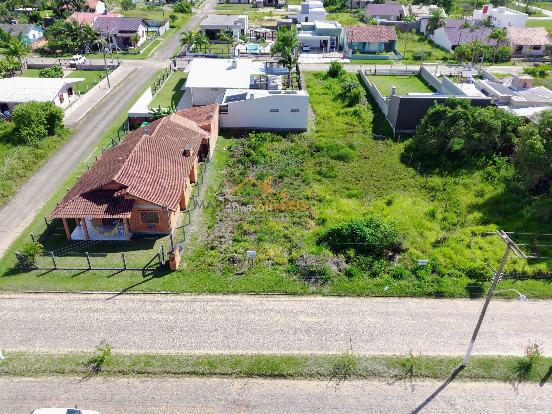 Terreno à venda, 360m² - Foto 1